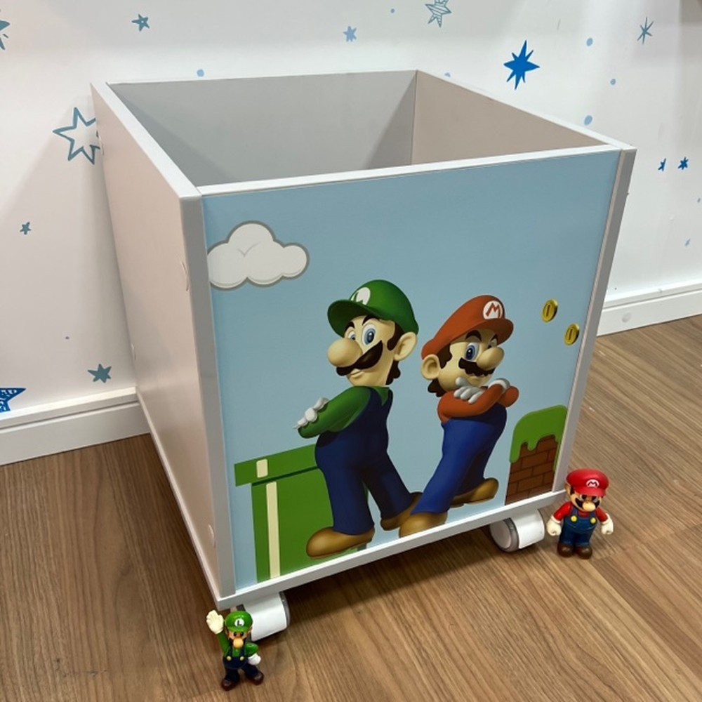 Baú de brinquedos com rodízio e tema mario bros dupla