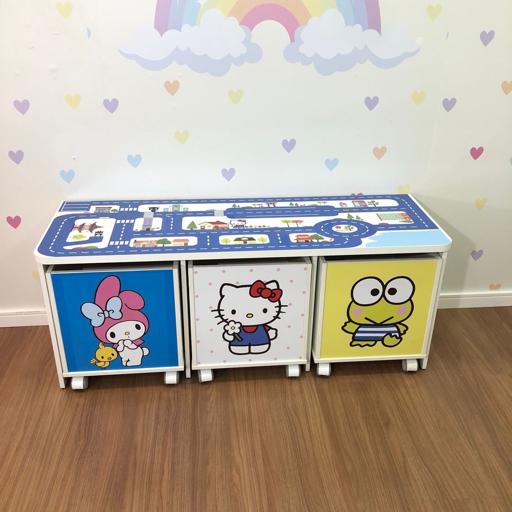 Combo rack 3 baús cidade da Hello Kitty e baús com tema (rack + três baus)