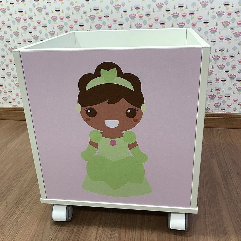 Baú infantil organizador de brinquedos com rodizio e tema princesa tiana