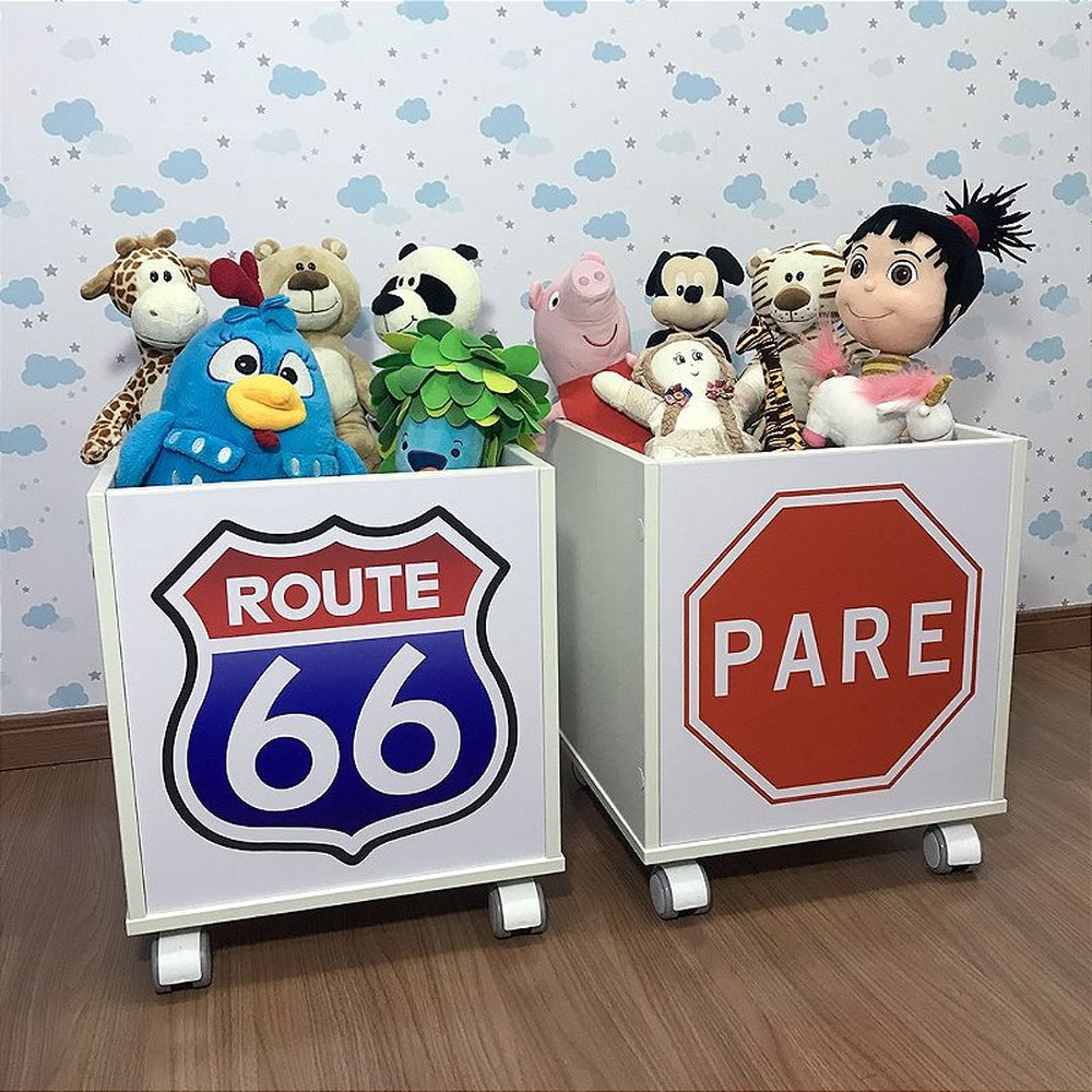 Baú infantil organizador de brinquedos com rodizio e tema Rota 66