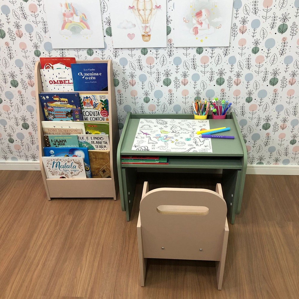 Kit mesa infantil pequena-verde com cadeira-rosa mais organizador de livros compacto- Rosa sal