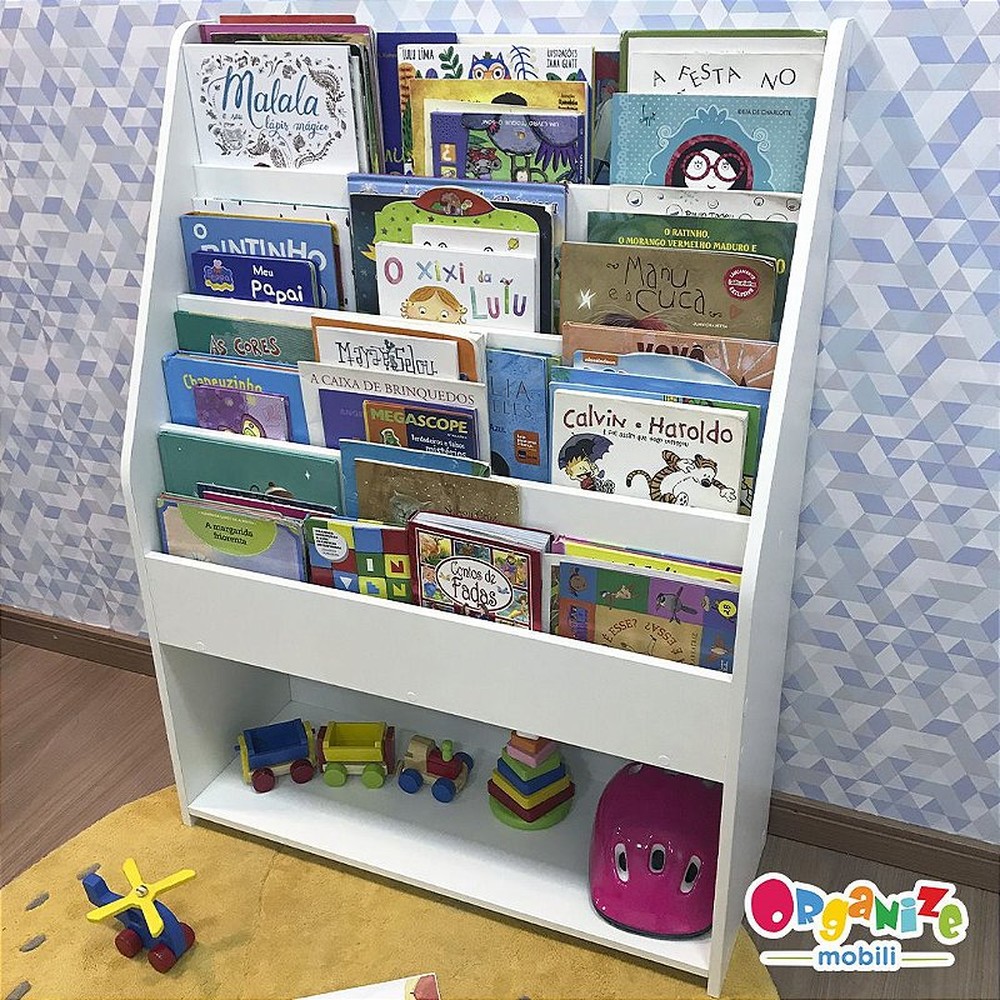 Organizador de livros com prateleira de brinquedos