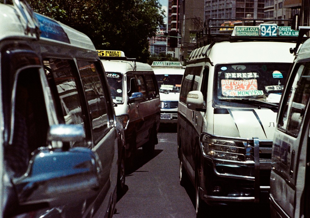 Minibuses, Bolívia