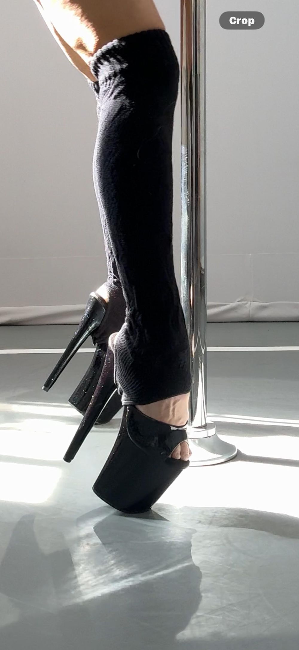 PERNEIRA VELCRO PRETA | BLACK VELCRO LEGWARMER