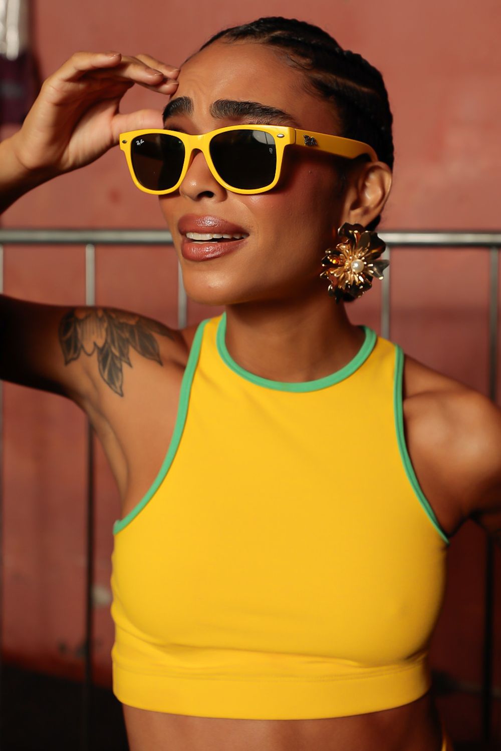 TOP HALTER KI CANELADO CANARINHO | KI RIBBED HALTER CANARINHO TOP