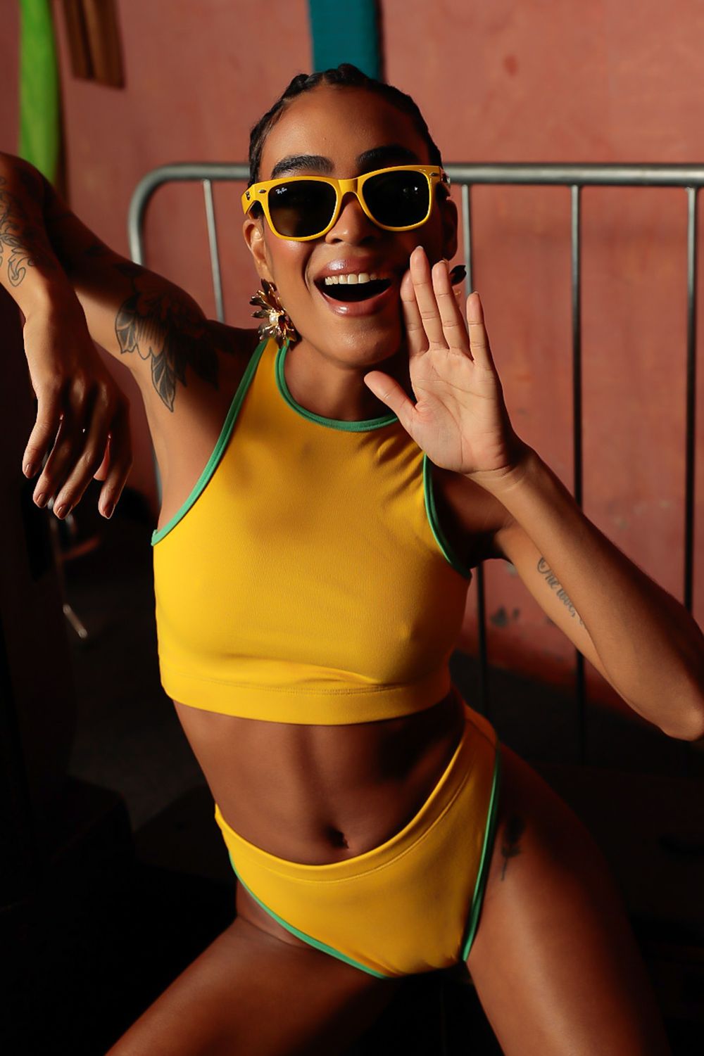 TOP HALTER KI CANELADO CANARINHO | KI RIBBED HALTER CANARINHO TOP