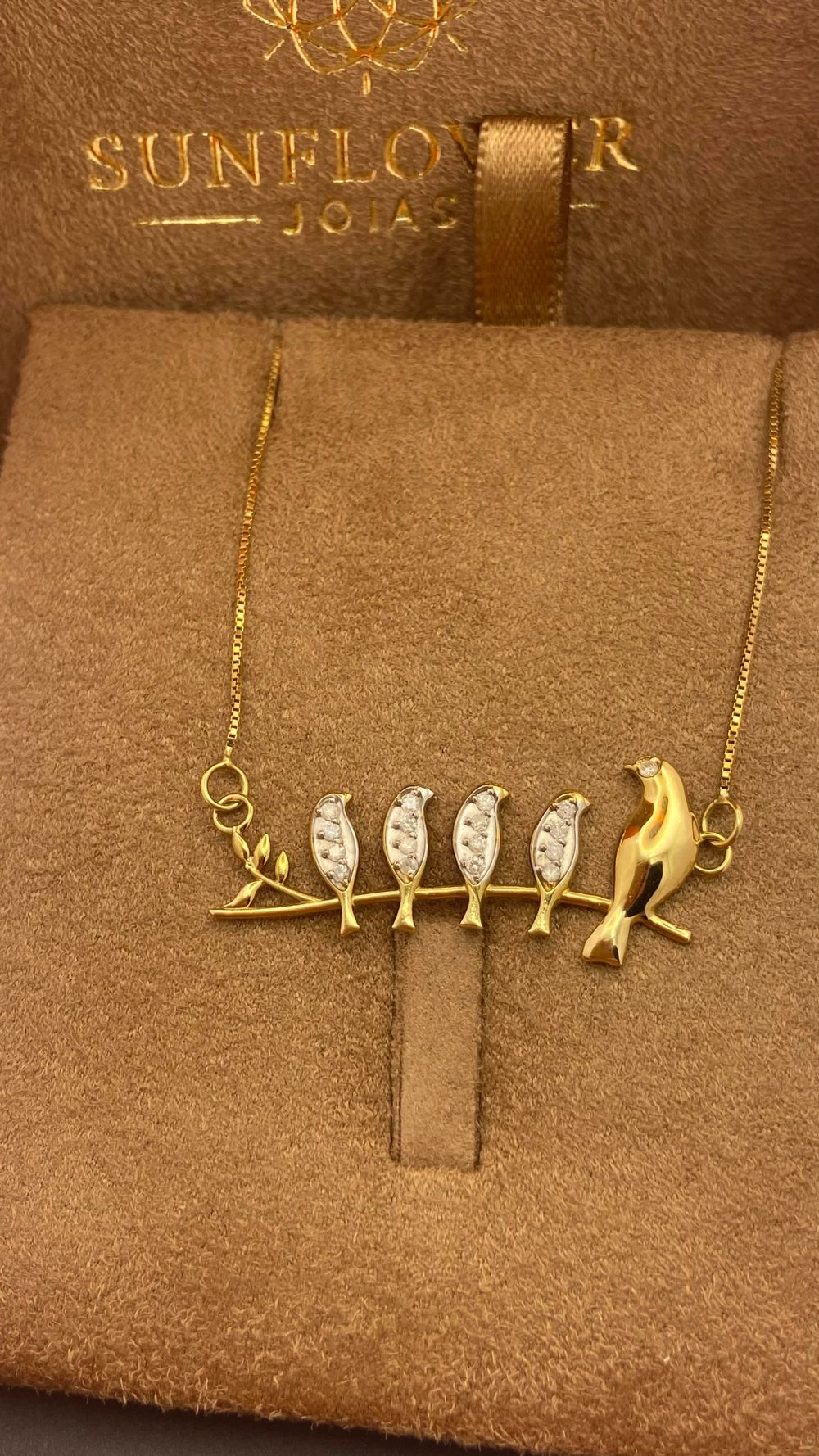Colar Andorinha Ouro 18k