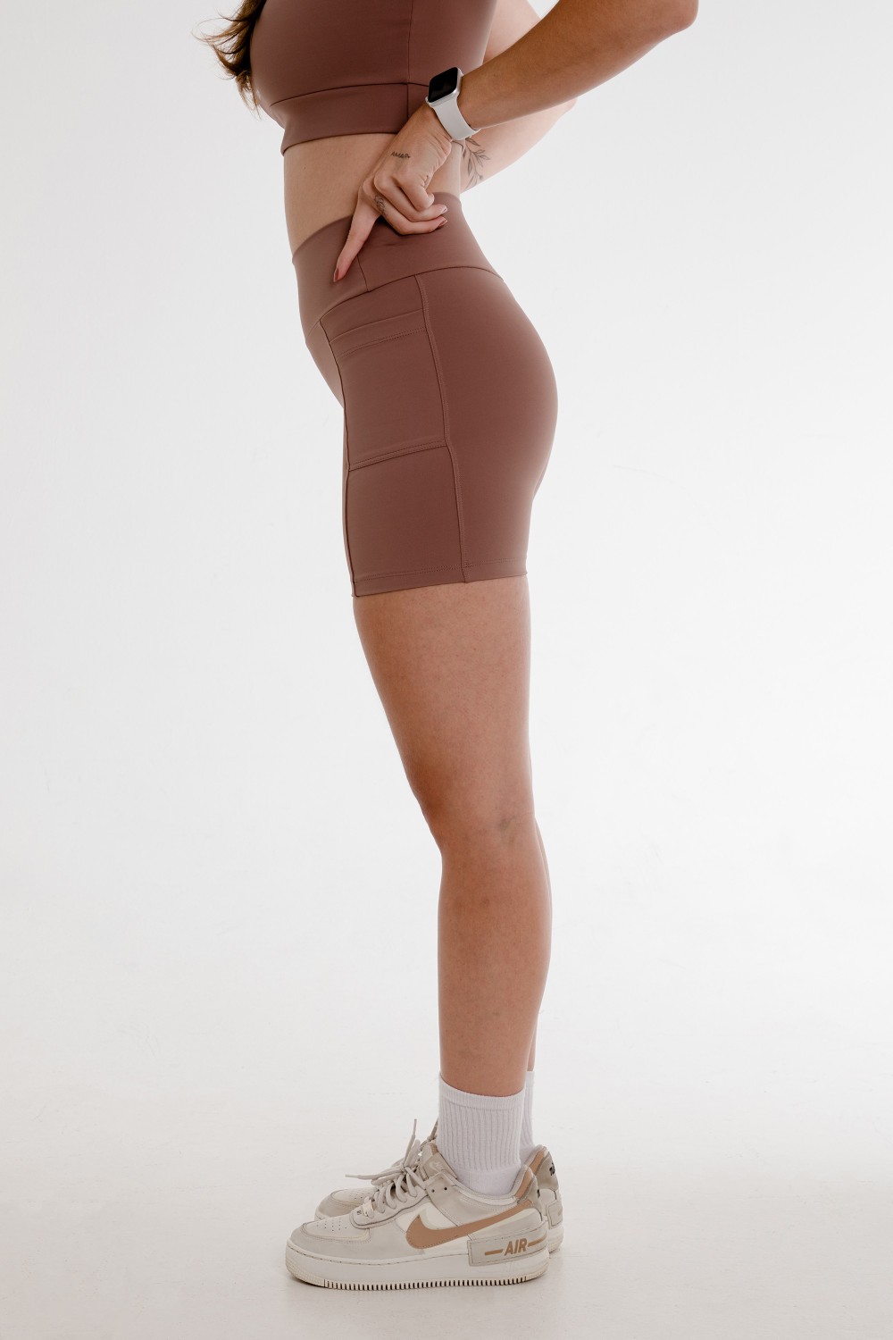 hazelnut | shorts core
