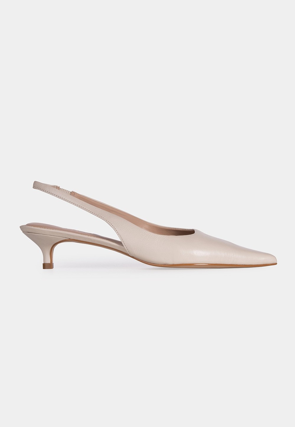 Scarpin Slingback Couro Off White Salto Fino