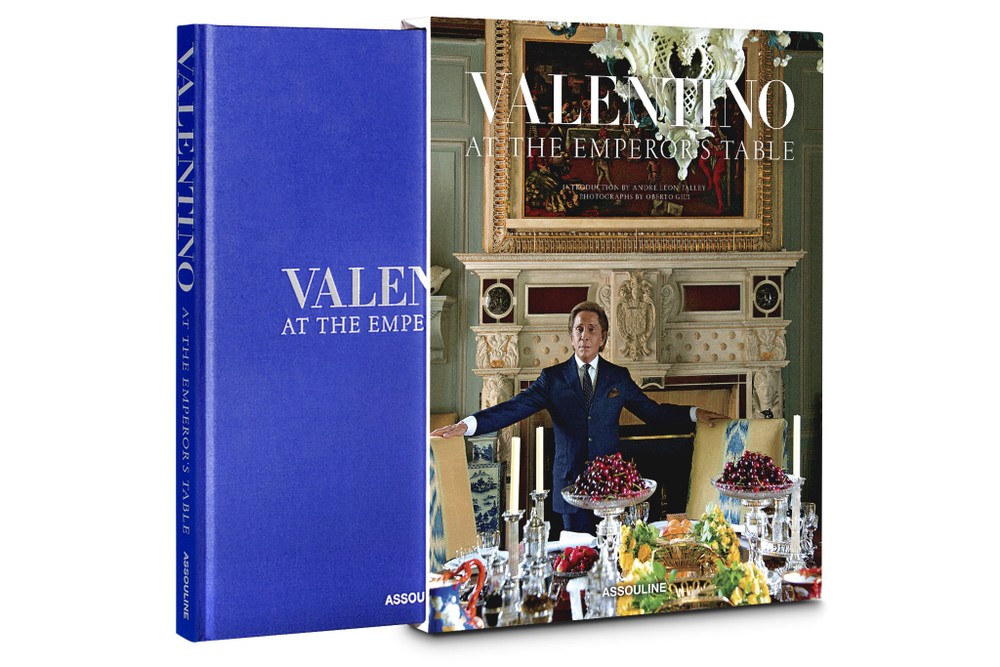 Livro Valentino At The Emperor's Table