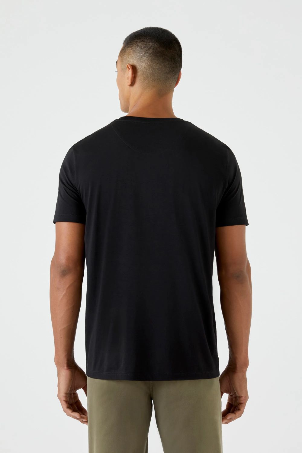 Camiseta Pima Leve Gola C Preta