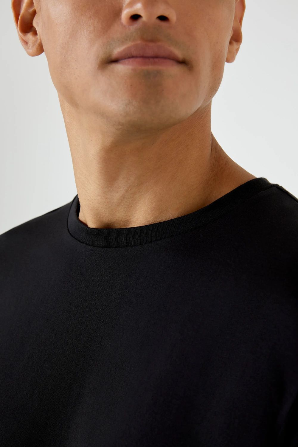 Camiseta Pima Leve Gola C Preta