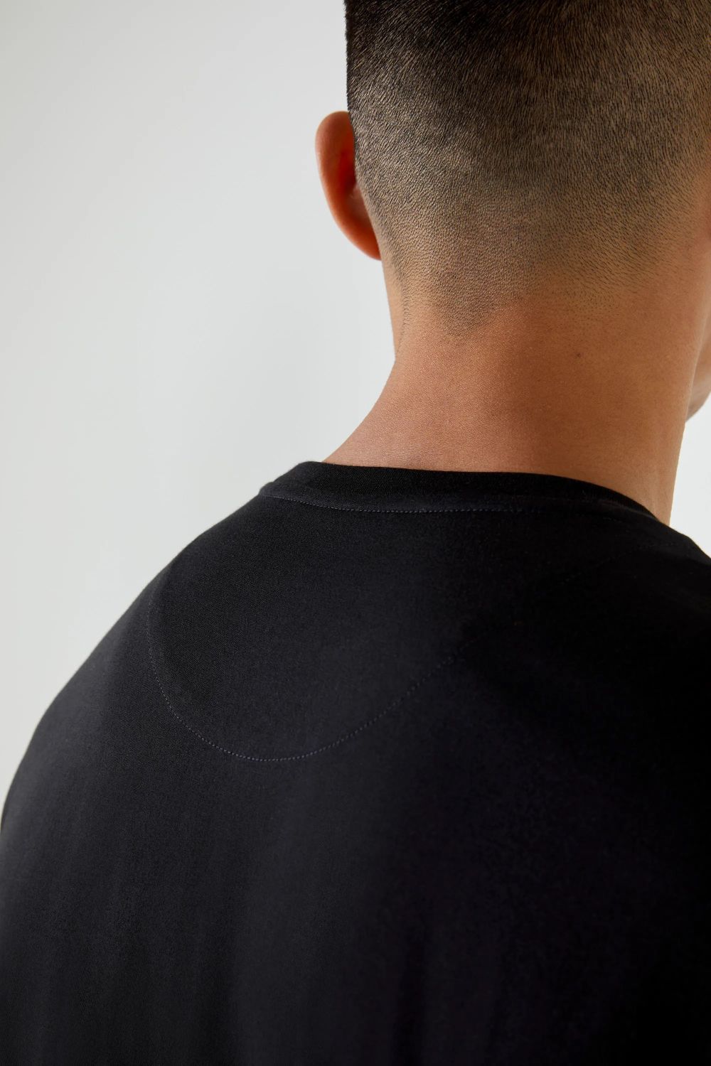 Camiseta Pima Leve Gola C Preta
