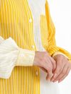 Camisa mangas longas listras amarelas