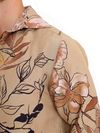 Camisa com estampa Hibiscos Terrosos