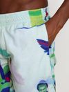 Shorts estampados cós elastico e bolsos laterais