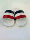 Chinelo Moncler