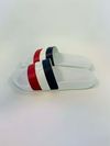 Chinelo Moncler