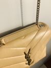 Bolsa Saint Laurent Lou Lou Pequena