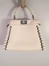 Bolsa Fendi Peekaboo Whipstich pequena