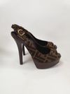 Sapato Peep Toe Fendi