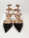 Scarpin Valentino Rockstud