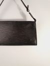 Bolsa Louis Vuitton Pochettte Epi
