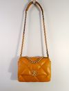 Bolsa Chanel 19