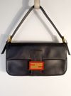 Bolsa Fendi Baguette