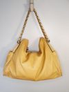 Bolsa Chanel Ultimate Soft Shoulder Bag
