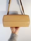 Bolsa By The Way Média