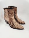 Bota Claudia Martinez