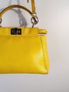 Bolsa Fendi Peekaboo mini