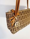 Bolsa Fendi Monograma