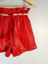 Shorts Juliana Sanmartin couro