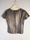 Blusa Juliana Sanmartin couro