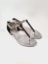 Flat Chanel