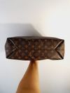 Bolsa Louis Vuitton Sully MM