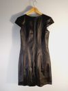 Vestido Mc Benett couro