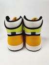 Tênis Nike Air Jordan 1 Retro High Volt Gold