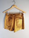 Shorts NK couro