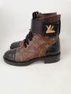 Coturno Louis Vuitton Wonderland