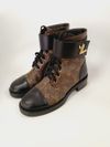 Coturno Louis Vuitton Wonderland