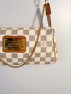 Bolsa Louis Vuitton Eva Damier Azur