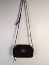 Bolsa Gucci GG Marmont pequena