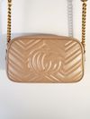 Bolsa Gucci GG Marmont pequena