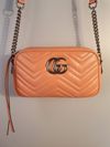 Bolsa Gucci GG Marmont pequena
