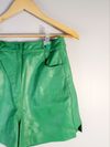 Shorts Juliana Sanmartin couro
