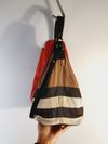 Bolsa Burberry Check Bucket Bag