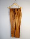 Calça em couro